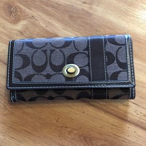 Coach wallet